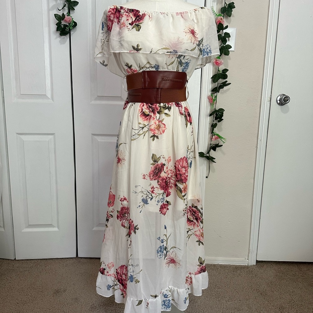 Floral Off-Shoulder Maxi Dress - Picture 1 of 5